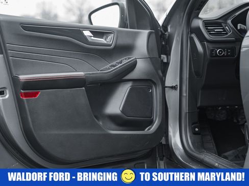 Used 2025 Ford Escape ST-Line Select image 42