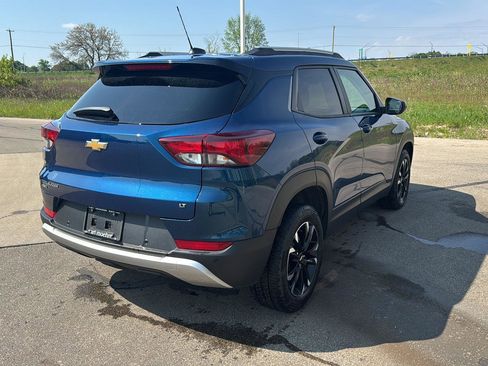 Used 2021 Chevrolet TrailBlazer LT w/ Convenience Package AWD/4WD image 6