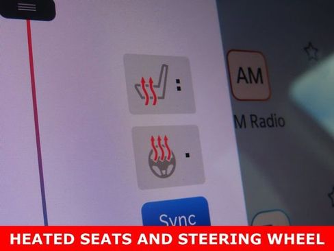 Used 2024 Chrysler Pacifica Touring-L image 5