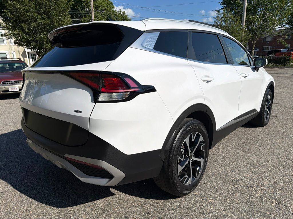 Certified 2024 Kia Sportage EX AWD/4WD image 7