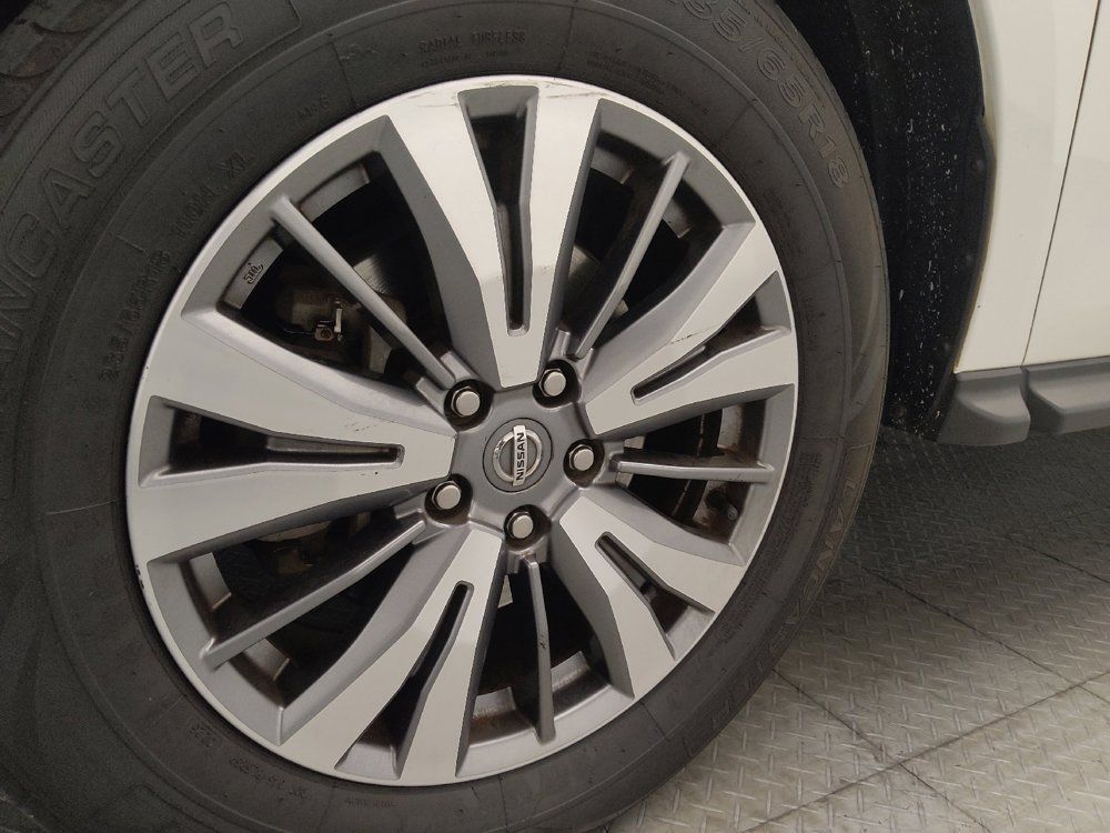 Used 2019 Nissan Pathfinder SV AWD/4WD image 31