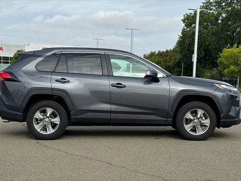 Certified 2025 Toyota RAV4 XLE w/ Convenience Package AWD/4WD image 3