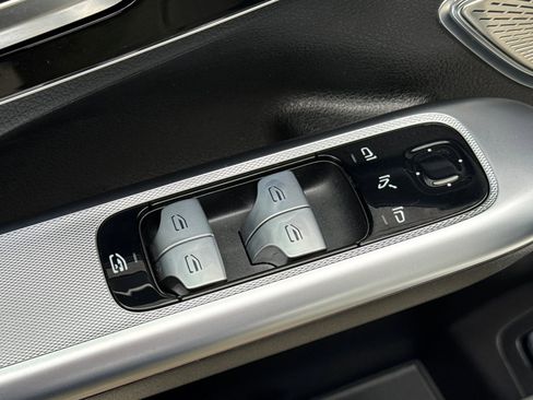 Certified 2023 Mercedes-Benz EQE 500 4MATIC SUV image 12