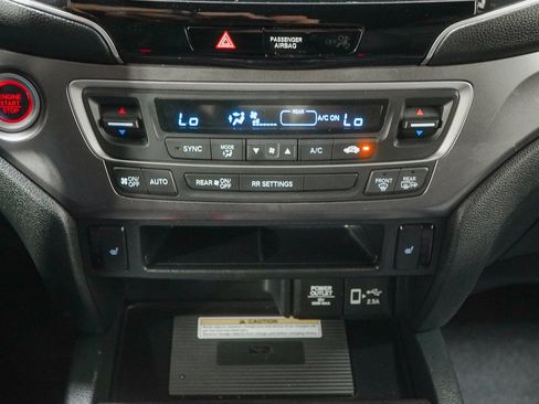 Used 2023 Honda Passport EX-L image 30