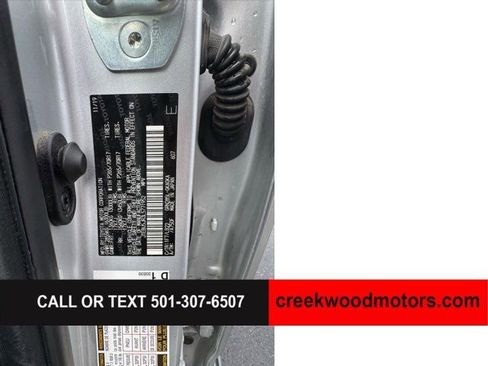 Used 2020 Toyota 4Runner SR5 Premium AWD/4WD image 17