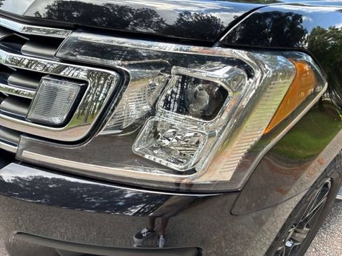 Used 2021 Ford Expedition XLT RWD image 10