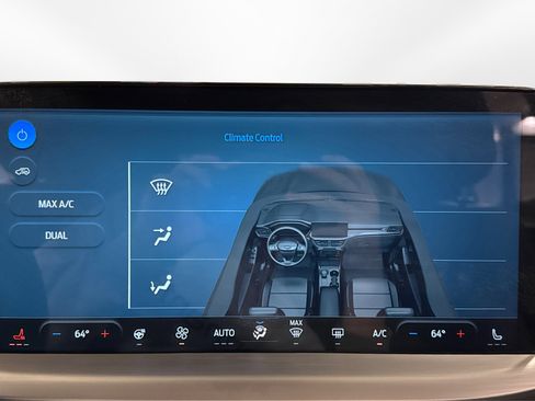 Used 2024 Ford Escape Platinum image 32