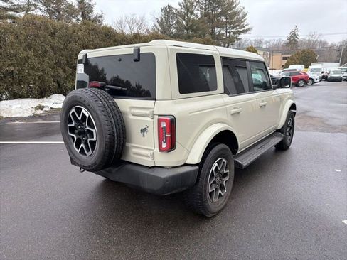 Used 2025 Ford Bronco Outer Banks image 7