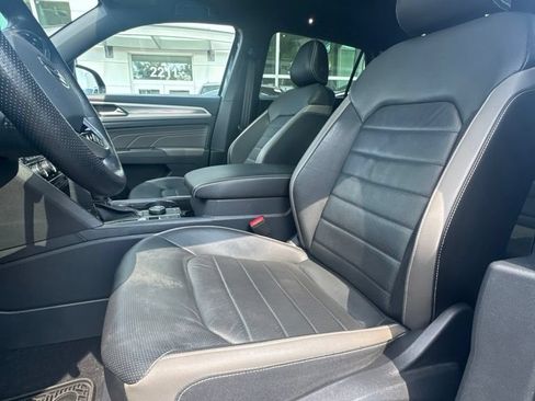 Used 2023 Volkswagen Atlas Cross Sport SEL Premium R-Line AWD/4WD image 10