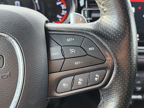 Used 2023 Dodge Durango GT image 35