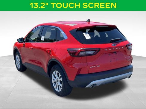 Used 2024 Ford Escape Active w/ Tech Pack #1 AWD/4WD image 12