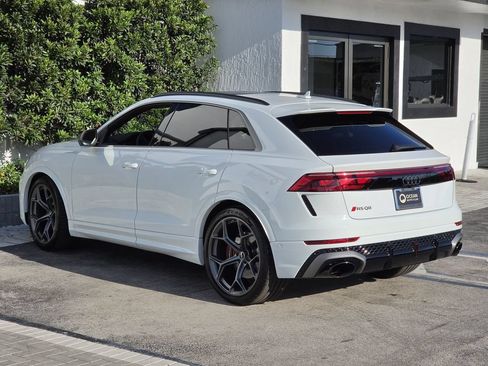 Used 2025 Audi RS Q8 performance AWD/4WD image 3