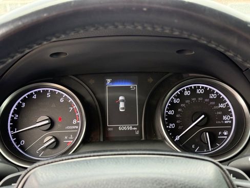 Used 2022 Toyota Camry SE image 17