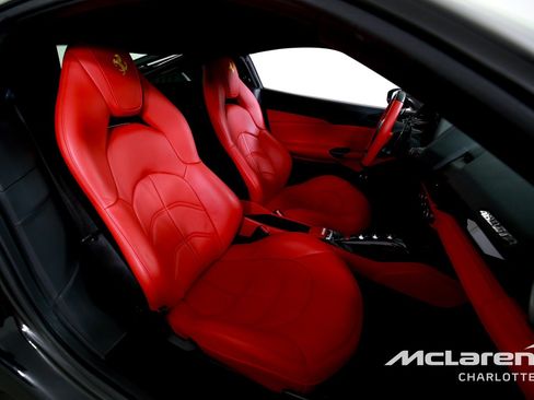 Used 2018 Ferrari 488 GTB RWD image 18
