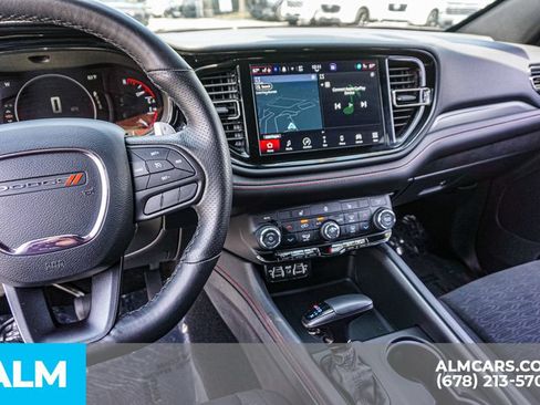 Used 2025 Dodge Durango GT RWD image 34