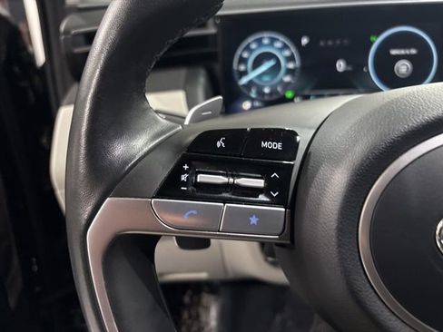 Used 2023 Hyundai Tucson Limited image 16