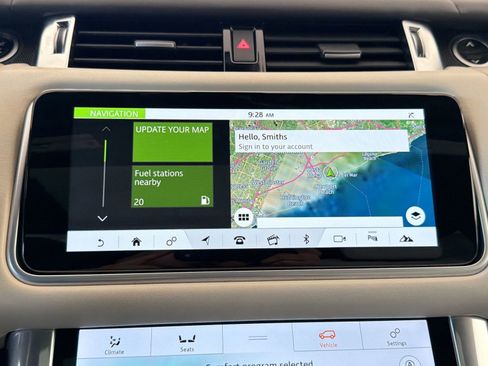 Used 2021 Land Rover Range Rover Sport Autobiography image 24