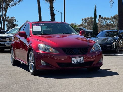 Used 2008 Lexus IS 250 w/ Premium Pkg RWD image 3