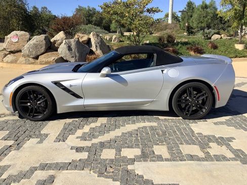 Used 2016 Chevrolet Corvette Stingray image 8