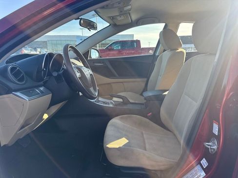 Used 2010 MAZDA MAZDA3 i Touring image 26