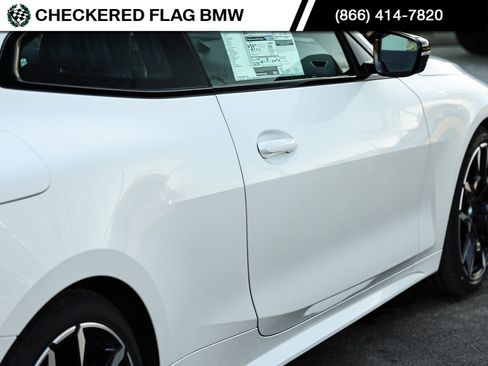 Used 2025 BMW 430i Coupe w/ M Sport Package image 7