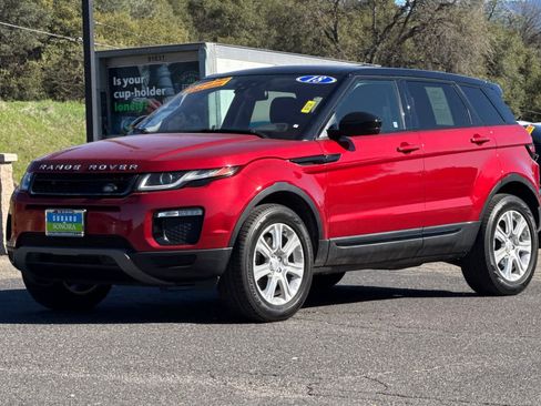 Used 2018 Land Rover Range Rover Evoque SE image 7