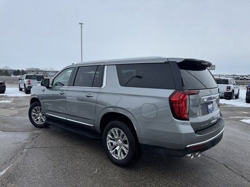 Used 2023 GMC Yukon XL Denali w/ LPO, Floor Liner Package image 6