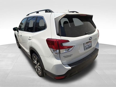 Used 2023 Subaru Forester Limited AWD/4WD image 4