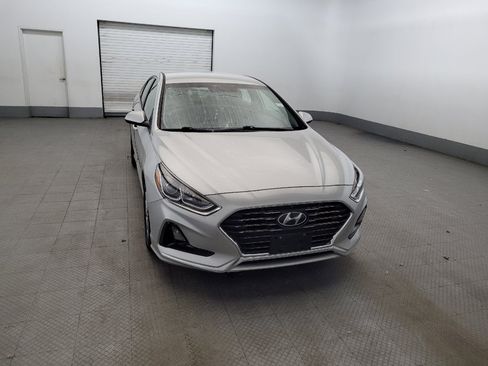 Used 2019 Hyundai Sonata SE FWD image 14