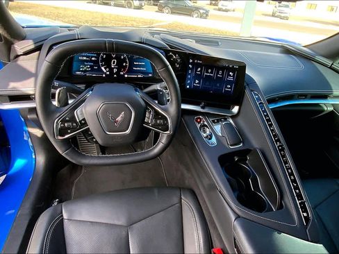 Certified 2024 Chevrolet Corvette Stingray Preferred Cpe image 16