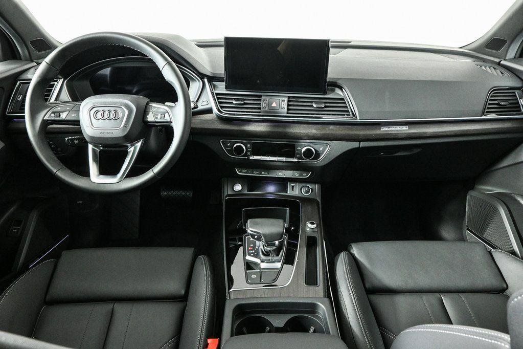 New 2025 Audi Q5 2.0T Premium Plus AWD/4WD image 21