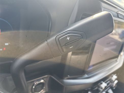 New 2026 Ford F350 Lariat w/ Black Appearance Package image 28