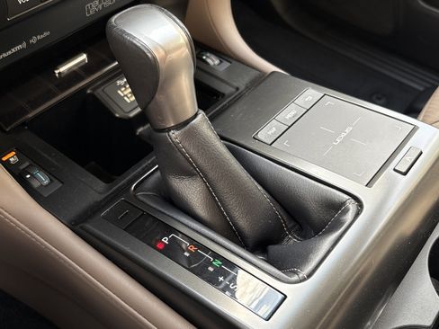 Certified 2022 Lexus GX 460 Luxury image 26