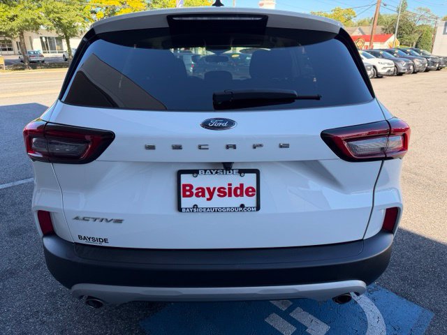 Used 2024 Ford Escape Active w/ Cold Weather Package FWD image 16
