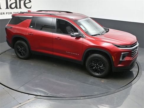 New 2026 Chevrolet Traverse LT w/ LPO, Floor Liner Package image 23