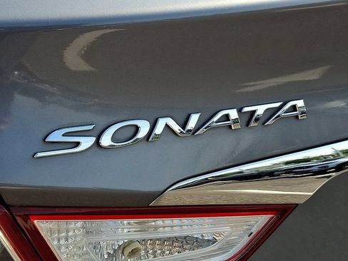 Used 2011 Hyundai Sonata GLS FWD image 38