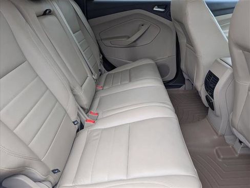 Used 2015 Ford Escape Titanium AWD/4WD image 19