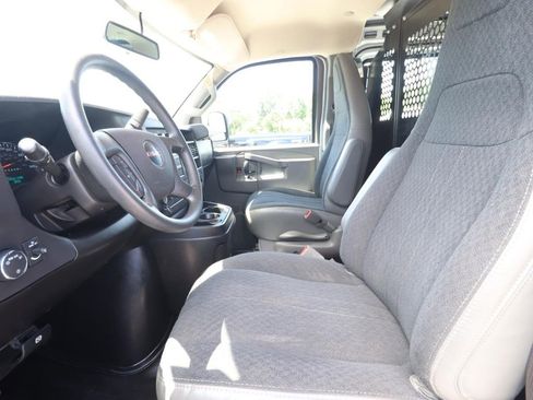 Used 2024 GMC Savana 2500 w/ Driver Convenience Package RWD image 3
