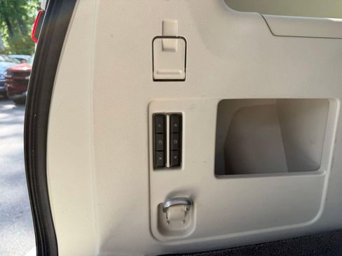 Used 2018 Lincoln Navigator L Black Label w/ Cargo Package image 12