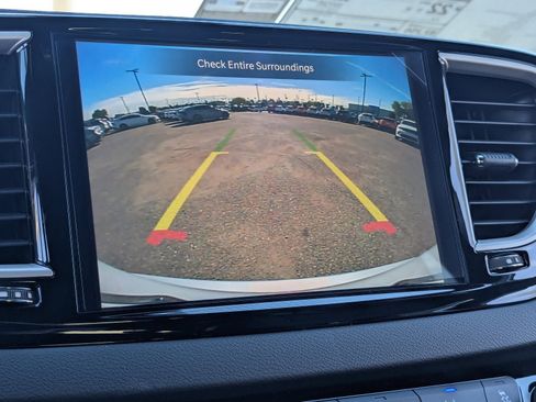 New 2026 Chrysler Voyager LX image 16