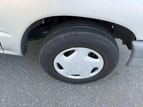 Used 2000 Toyota Tacoma 2WD Xtracab image 25