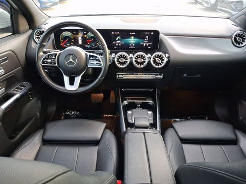 Used 2021 Mercedes-Benz GLA 250 4MATIC image 9