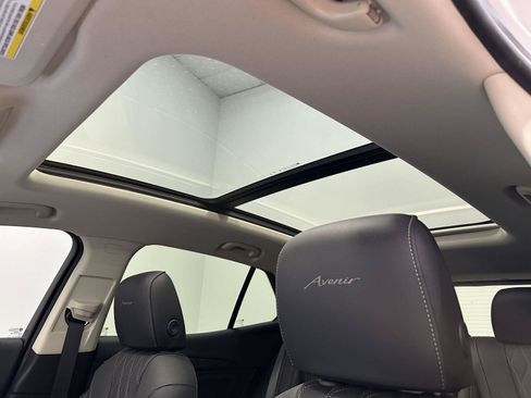 Used 2023 Buick Envision Avenir w/ Premium Seat Package AWD/4WD image 15
