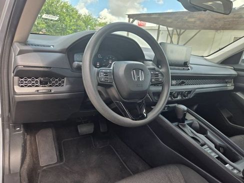 Used 2025 Honda Accord LX image 12
