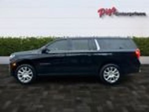 Used 2021 Chevrolet Suburban High Country w/ Premium Package image 4