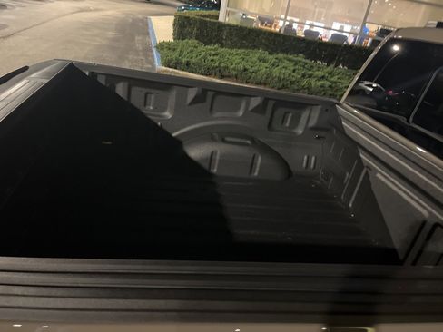 Used 2025 Ford F150 Lariat w/ Equipment Group 502A High image 11