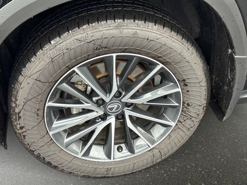 Used 2025 Lexus NX 300h AWD w/ Luxury Package image 11