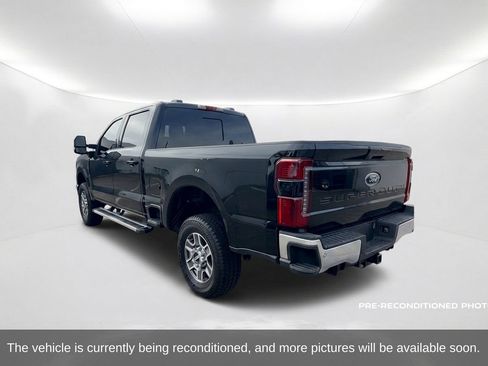 Used 2024 Ford F250 Lariat w/ FX4 Off-Road Package AWD/4WD image 8