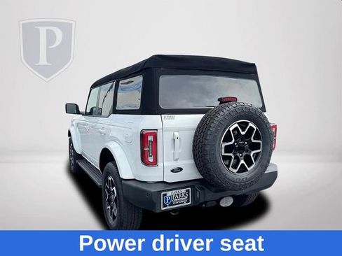 Used 2024 Ford Bronco Outer Banks AWD/4WD image 11