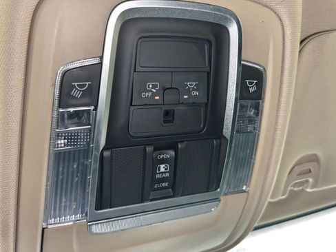 Used 2020 RAM 2500 Laramie AWD/4WD image 14